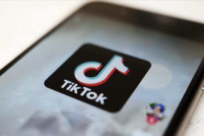 TikTok to creators: make longer videos, get paid