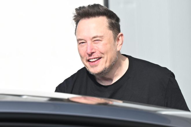 WSJ details Elon Musk's pattern of sexual involvement with SpaceX employees